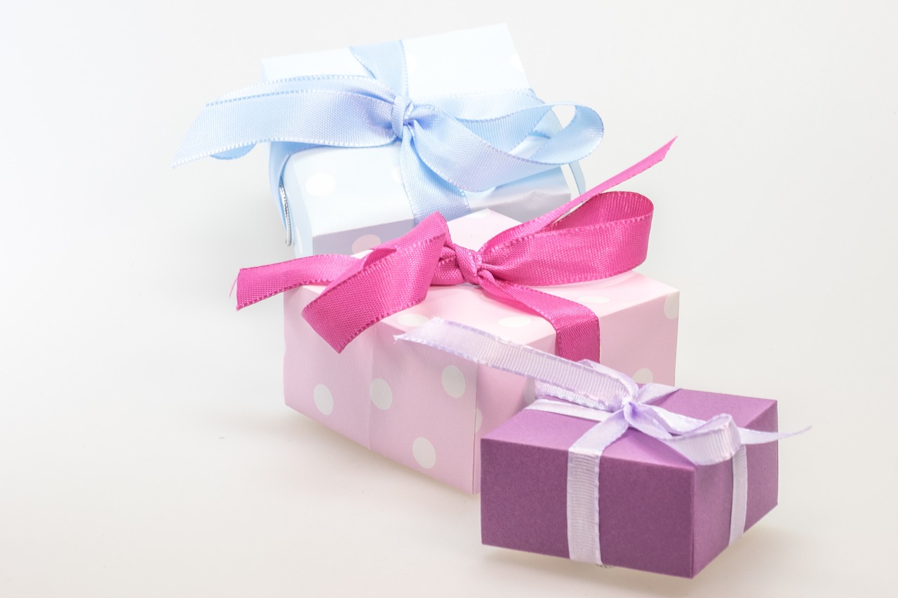 10 Ways to Celebrate Earth-Friendly Holidays